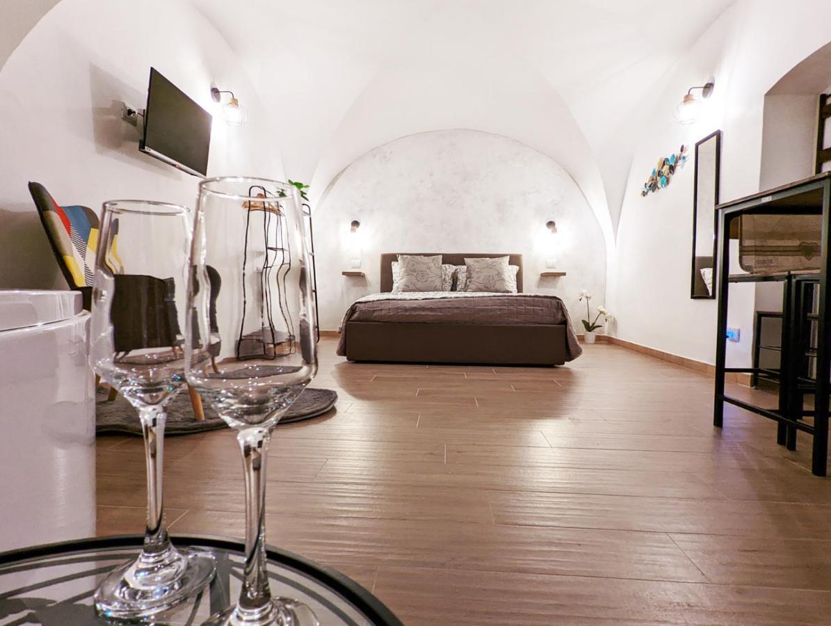 Ravi Romantic Jacuzzi Apartamento *